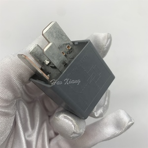 Haute qualité nouveauté <span class=keywords><strong>clignotant</strong></span> Assy relais Module commutateurs OEM F80B-14B192-AA pour <span class=keywords><strong>Audi</strong></span> 100 Avant A3 cabriolet A5 - Product Image 5