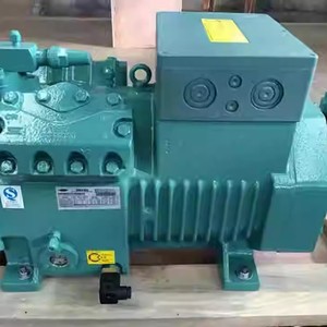 Compresseur semi-hermétique Sanyo C L37M8L et C L45M8D 5 CV 6 CV à piston pour stockage frigorifique à basse température usage industriel - Product Image 2