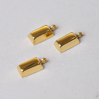 Vente en gros de mini pendentif barre brique verticale en acier titane plaqué or 18 carats 19x7mm breloque gravable pour bricolage fabrication de bijoux vintage