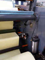 Machine à plastifier de revêtement d'autocollant d'étiquette de colle thermofusible à grande vitesse d'excellente qualité