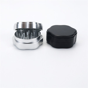 Custom Aluminum Tobacco Grinder for Smoking Accessories - Product Image 5