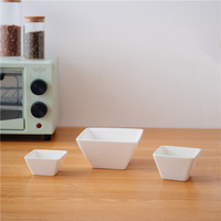 Bols carrés à sauce soja de style japonais pour restaurant Saladier personnalisé Bol en porcelaine blanche pour la maison et l'hôtel