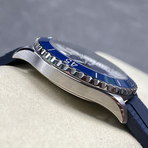 Montre de plongée sportive vintage de Shanghai en gros, 42 mm, à remontage automatique, étanche 30 bars, en acier inoxydable, avec aiguilles en saphir - Product Image 6