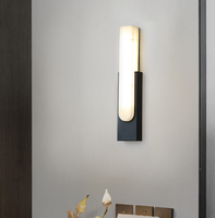 Lampe murale LED à intensité variable de style moderne et luxueux, couleur or, certifiée APCITL, pour salon et chambre à coucher