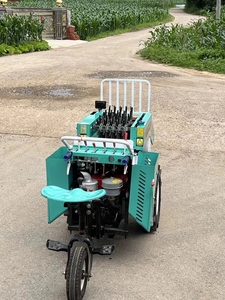 Le plus récent indépendant marche automoteur Mini maïs récolteuse <span class=keywords><strong>de</strong></span> maïs moissonneuse pas cher prix CE approuver l'usine d'origine - Product Image 4