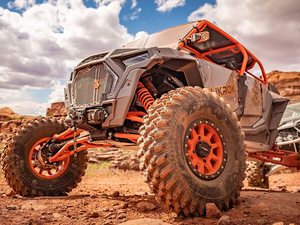 Neumático Todoterreno UTV 35X10-15 8PR Resistente para Recorridos por Rocas, Barro y Arena para Vehículos SXS Buggy 1000cc - Product Image 6
