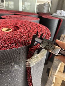 Tapete de PVC <span class=keywords><strong>ProWorks</strong></span>, Dureza 65 ShoreA, Servicios de Corte y Moldeo Personalizados para los Estándares de Seguridad Industrial Modernos - Product Image 3