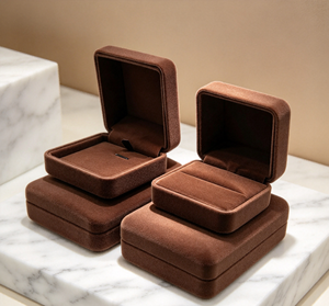 Boîte à bijoux en velours marron café haut de gamme faite à la main XINYUAN, forme carrée arrondie, entièrement floquée à l'intérieur et à l'extérieur, compartiments séparés - Product Image 5