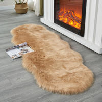 Tapis shaggy en fausse fourrure de mouton à poils longs – Design uni et moelleux, adapté aux animaux domestiques et lavable pour le salon