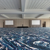 Tapis tissé à la machine personnalisé pour salle de banquet d'hôtel de luxe avec motif abstrait pour décoration de couloir et salon