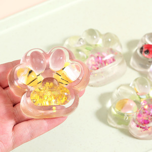 Jouet Squishy Anti-Stress Patte de Chat Coccinelle Sept Points en Gelée de Cristal Kawaii TPR – Cadeau de Noël pour Enfants et Adultes - Product Image 3