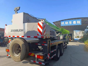 Grue sur camion Zoomlion 100t d'occasion, homologuée EPA, grue de construction de 100 tonnes - Product Image 6