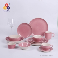Tasses personnalisées personnalisées roses en grès céramique de haute qualité avec poignée Grand volume pour le bureau et l'utilisation quotidienne à la maison et la fête