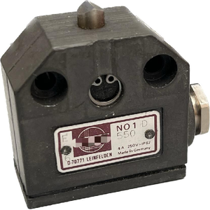 زر تحديد حد واحد أصلي جديد جاهز للاستخدام N01D550 للتحكم في برمجة PLC - Product Image 1