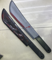 Halloween Bloody Weapons Faux couteau de boucher en plastique Faucille