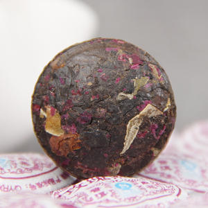 Vente en gros <span class=keywords><strong>de</strong></span> thé Tuocha à l'arôme <span class=keywords><strong>de</strong></span> <span class=keywords><strong>rose</strong></span> |   Mini paquet <span class=keywords><strong>de</strong></span> thé Pu'er à la <span class=keywords><strong>rose</strong></span>, 500g, mini paquet individuel, thé sain - Product Image 3