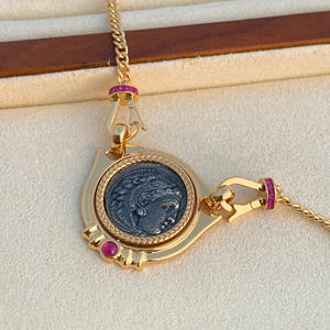 Elegante Collar Francés de Plata S925 con Baño de Oro de 18K y Colgante de Moissanita en Forma de Moneda, Cadena Cubana para Unisex, Regalo de Aniversario o Fiesta - Product Image 3