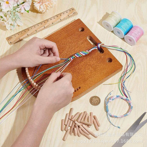 Outil de tissage de bracelet en bois, forme de cœur, bois massif, kit de fournitures pour la fabrication de bijoux DIY, pour la création de bracelets - Product Image 3