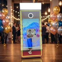 Photomaton portable Magic Mirror 65 pouces avec flight case, écran tactile 43 pouces, impression instantanée, pour 15 personnes, événements festifs, prix usine