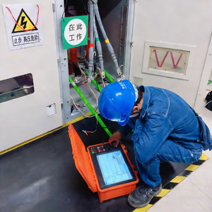 Localisateur de défauts de câbles multi-méthodes ProDetect, test TDR par impulsions et flash, portée de 100 km, pour câbles d'éclairage ferroviaire entièrement intelligent - Product Image 1