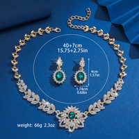 Set perhiasan bunga mewah Eropa & Amerika, Kalung daun paduan rumbai Retro & anting-anting tetesan air geometris