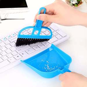 Mini bureau en plastique balayage brosse de nettoyage ensemble de pelle à poussière petit ménage clavier nettoyage <span class=keywords><strong>balai</strong></span> - Product Image 3