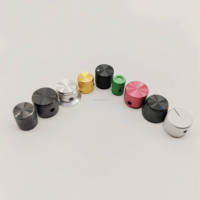 Bouton de potentiomètre usiné CNC de précision, en aluminium et laiton, pour axe en D de 6 mm, moleté et anodisé, pour panneau de commande d'amplificateur industriel
