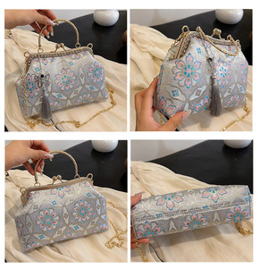 New Designed Dinner Clutch Handbag Fashion Flower Handbag Luxury Fashion Chain Shoulder Crossbody Evening Bag - Product Image 5