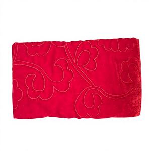 Tela de Terciopelo Rojo Tejida de Primera Calidad, Bordada con Diseño Floral, Ligera y Suave, 220 GSM, para Vestidos de Fiesta y Novia - Product Image 1