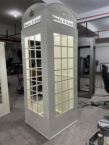 Cabine téléphonique rétro blanche de Londres pour décoration de mariage, de bureau, de bar ou de centre commercial - Product Image 3