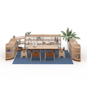 ชุดโต๊ะเรียนรู้สำหรับเด็กอนุบาล ดีไซน์มอนเตสซอรี่ ทำจากไม้แท้ รูปทรงสี่เหลี่ยมคางหมู รูปตัวยู สำหรับโรงเรียนอนุบาลและห้องเรียน  รับผลิตแบบ OEM ODM จากโรงงานโดยตรง - Product Image 6