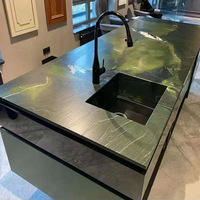 Table à manger en marbre vert avocat MarbleAera, comptoir de cuisine en dolomite à motifs, pierre naturelle polie de luxe, fond de télévision