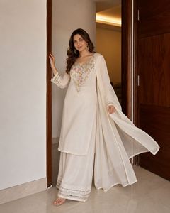 Conjunto de Kurta, Pantalón y Dupatta de Algodón Chanderi Cosido para Mujer, Ropa Tradicional India Elegante, Prenda Étnica Bordada - Product Image 3