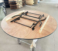 Table Ronde Pliante en Bois Lisse pour Événements, Mariages, Dîners en Plein Air et Fêtes - Vente en Gros