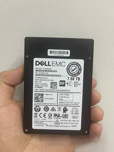 00MK61 XS7680SE70114 7.68TB TLC SAS 12กิกะไบต์/วินาที SE 2.5-in SSD - Product Image 2