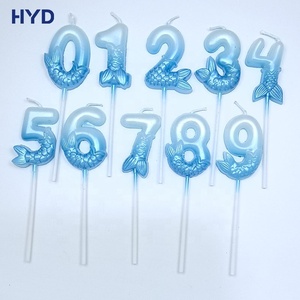 Bougies d'<span class=keywords><strong>anniversaire</strong></span> personnalisées 2026 en forme de queue de sirène à finition métallique, couleur dégradée, parfaites pour la décoration de gâteaux de fête - Product Image 4