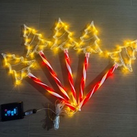 Plastik-LED-Weihnachtsbaum Schneeflocke Weihnachtsmann Schneemann Fünf-Sterne Solar-Bodenstecker-Licht IP44 Wasserdicht Fernbedienung Hofbeleuchtung