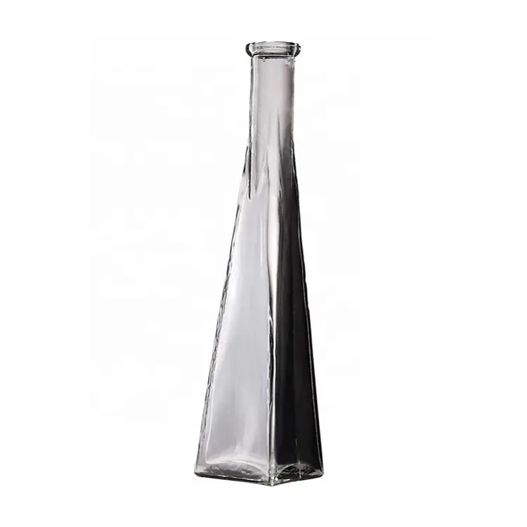 Factory direct sales 200 ml unique triangular shape glass liquor bottle