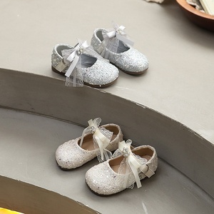 Nuove Scarpe per Bambine Primavera 2026, Stile Principessa con Fiocco, Eleganti Scarpe Coreane con Glitter e Diamanti, Suola in Gomma - Product Image 1
