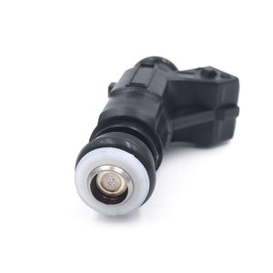 Injecteur de carburant en liquidation de stock 2026 Jan 01-Mar 01 au prix coûtant en stock 0280156399 pour Volkswagen CrossFox 1.6L 1599CC 2011-2015 - Product Image 4
