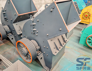 Concasseur à marteaux PC400*300 haute efficacité et durable, spécialisé pour le broyage fin des matériaux de pierre minier - Product Image 1