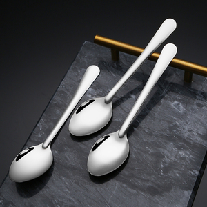 <span class=keywords><strong>Cuillère</strong></span> à dîner <span class=keywords><strong>en</strong></span> acier inoxydable de qualité alimentaire, légère, <span class=keywords><strong>en</strong></span> <span class=keywords><strong>métal</strong></span> <span class=keywords><strong>argenté</strong></span>, pour la maison, l'hôtel et le restaurant, vente <span class=keywords><strong>en</strong></span> gros - Product Image 4