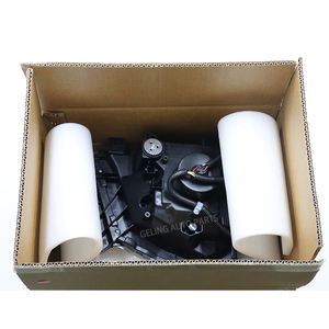 Piezas de carrocería de camión GELING, nuevo diseño, 1 par de faros delanteros, luz delantera LED con lente para camión ISUZU ELF 600P, para camión de N-SERIES - Product Image 3