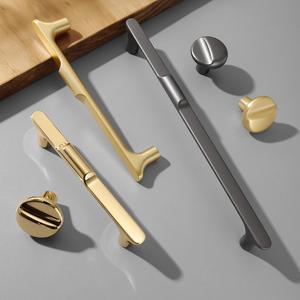 Custom Luxury Fancy Cabinet Handles Drawer Pull Wardrobe Draw Pulls Knobs Dresser Handel Door Hardware Elegant Furniture Handle