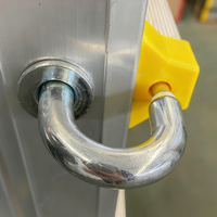 Fournisseur d'échelles télescopiques pliantes en aluminium multifonctionnelles modernes portables, marches en chevrons, 3 à 6 marches, hôpital, supermarché