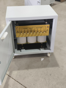 15KVA 25KVA 30KVA 380V 400V a 220V 110V Transformador de aislamiento de tipo seco automático trifásico a monofásico - Product Image 2