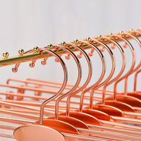 Cintres à vêtements et sous-vêtements en métal rose doré antidérapants avec pinces, personnalisables à faible MOQ pour lingerie