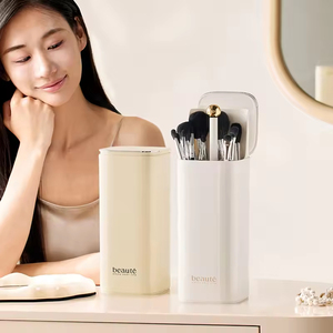 กล่องเก็บเครื่องสำอางกันฝุ่นแบบกด Huyo Plastic Press Type สำหรับแปรงแต่งหน้า ลิปสติก ขนตา รุ่น OEM จากจีน สำหรับวางบนโต๊ะเครื่องแป้ง - Product Image 2