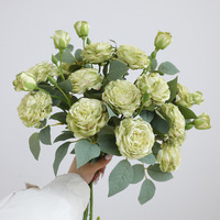 Fleurs artificielles de rose thé à trois têtes, style français, à bords brûlés, vintage, pour la décoration de la maison, du salon et de la table à manger, fleur haut de gamme