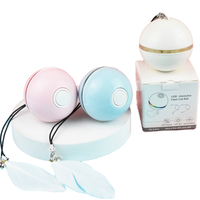 Jouet interactif pour chat, balle roulante luxueuse et scintillante, Chaser Deluxe avec plumes et clochettes, Lynpet, écologique, automatique